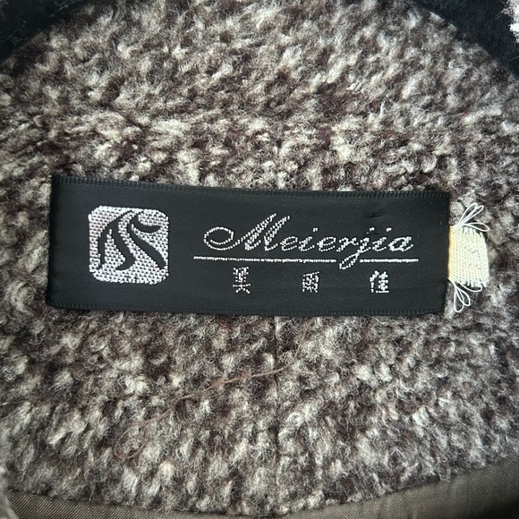 Vintage Gray Button Up Swing Jacket - Picture 15 of 16